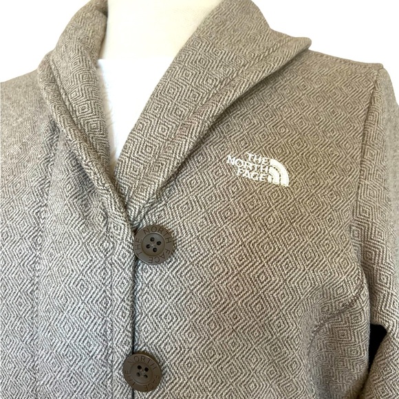 North Face Bundle white breathable layering top and soft pullover warm fleece - Picture 4 of 15